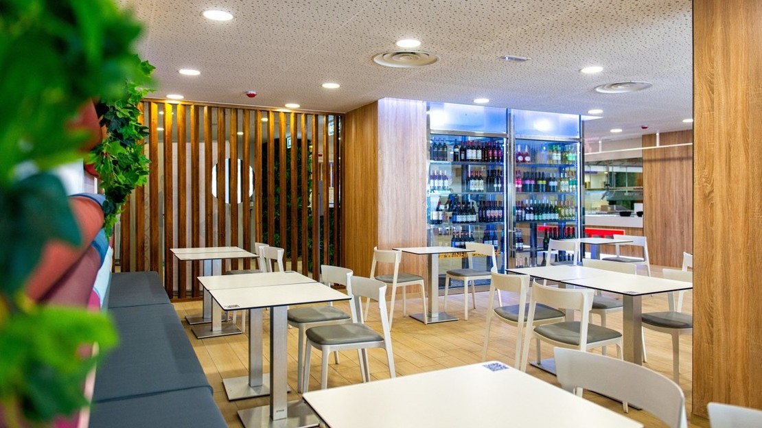 Paradise Park Fun Lifestyle Hotel